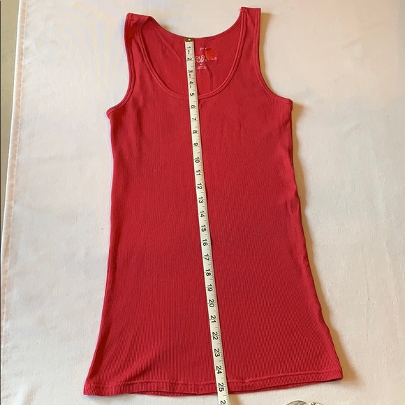 Old Navy Dark Pink Tank top. - Picture 3 of 3